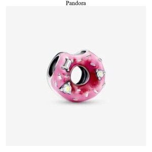 Pandora Sparkling Sprinkled Donut Charm